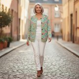 Marisol | Cardigan vintage pour femme - porté en extérieur