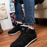 Niel Bottes d’Hiver pour Homme – Design Suédine Chaud et Isolé avec Semelle en Caoutchouc à Adhérence Durable