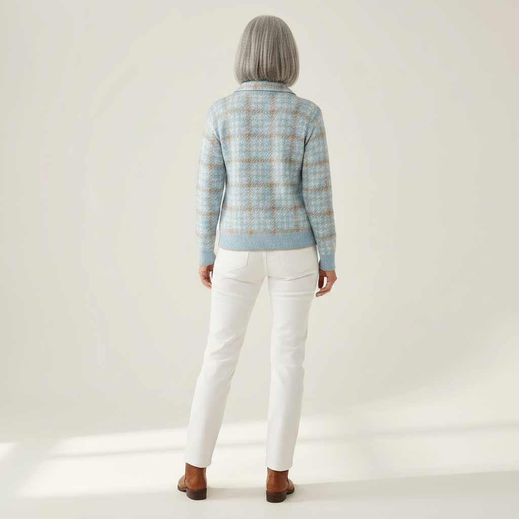Clara | Gilet à carreaux bleu ciel avec boutons - vue de dos