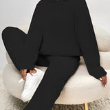 Ayla Ensemble Loungewear en Polaire pour Femme – Hoodie et Pantalon Doux et Confortables pour une Chaleur Décontractée