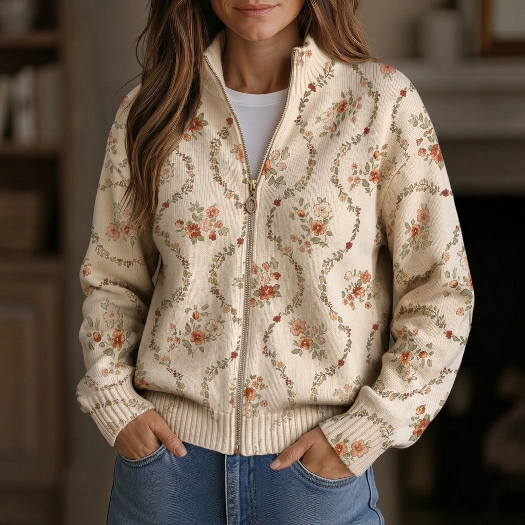 Ingrid | Gilet avec délicates volutes florales - AMORA MODE
