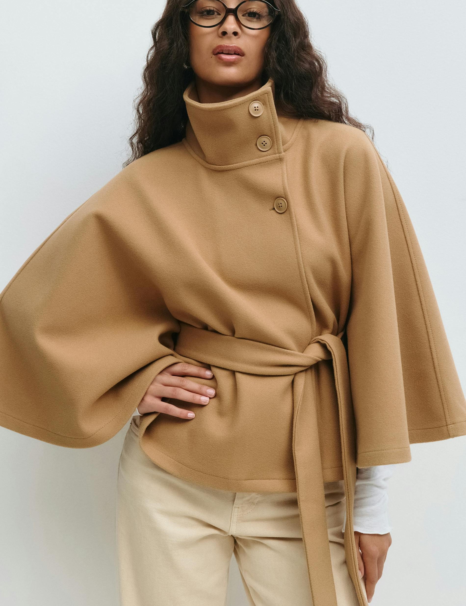 Ivanna Manteau Laine Femme – Col Haut Élégant avec Ceinture Amovible & Coupe Décontractée