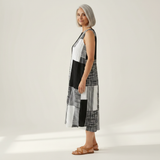 Évelyne - robe fluide et confortable pour femme, portée en tenue d’été