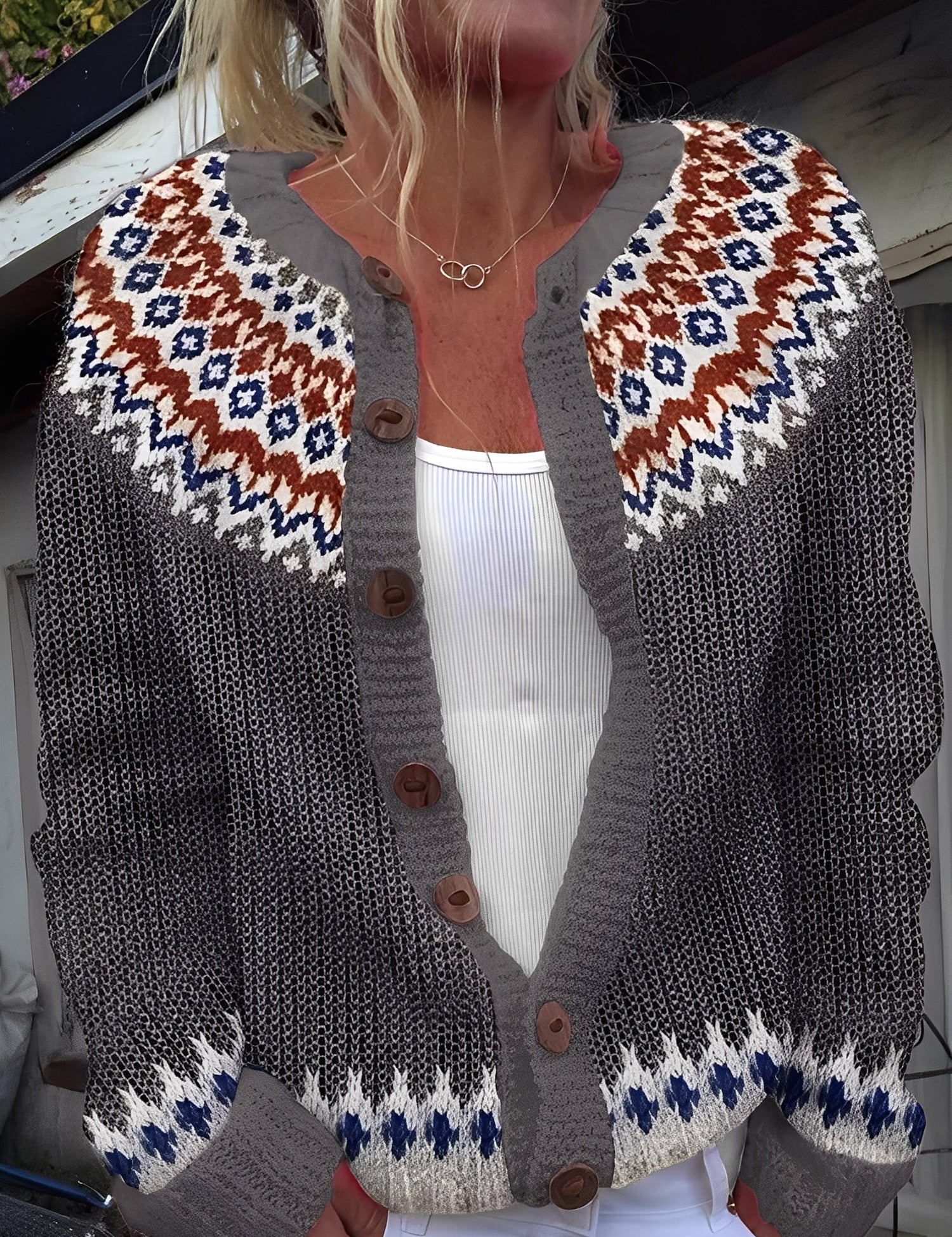 Ember – Cardigan Femme à Boutons – Maille Légère et Douce au Design Classique et Élégant