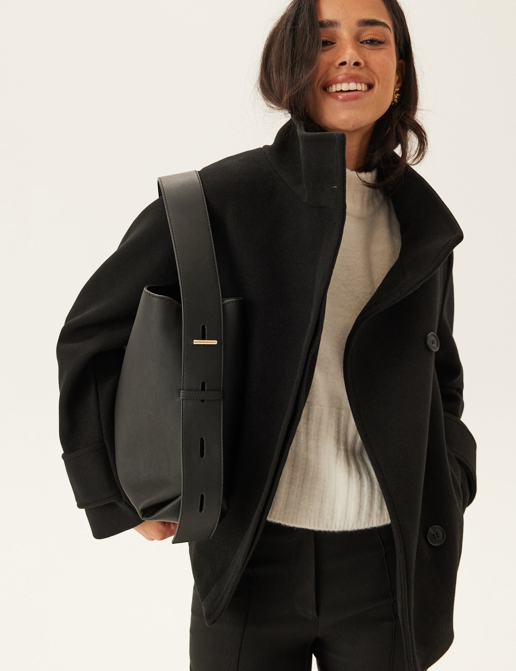 Eliza Veste Courte Femme en Laine Mélangée – Col Haut Structuré & Élégance Moderne