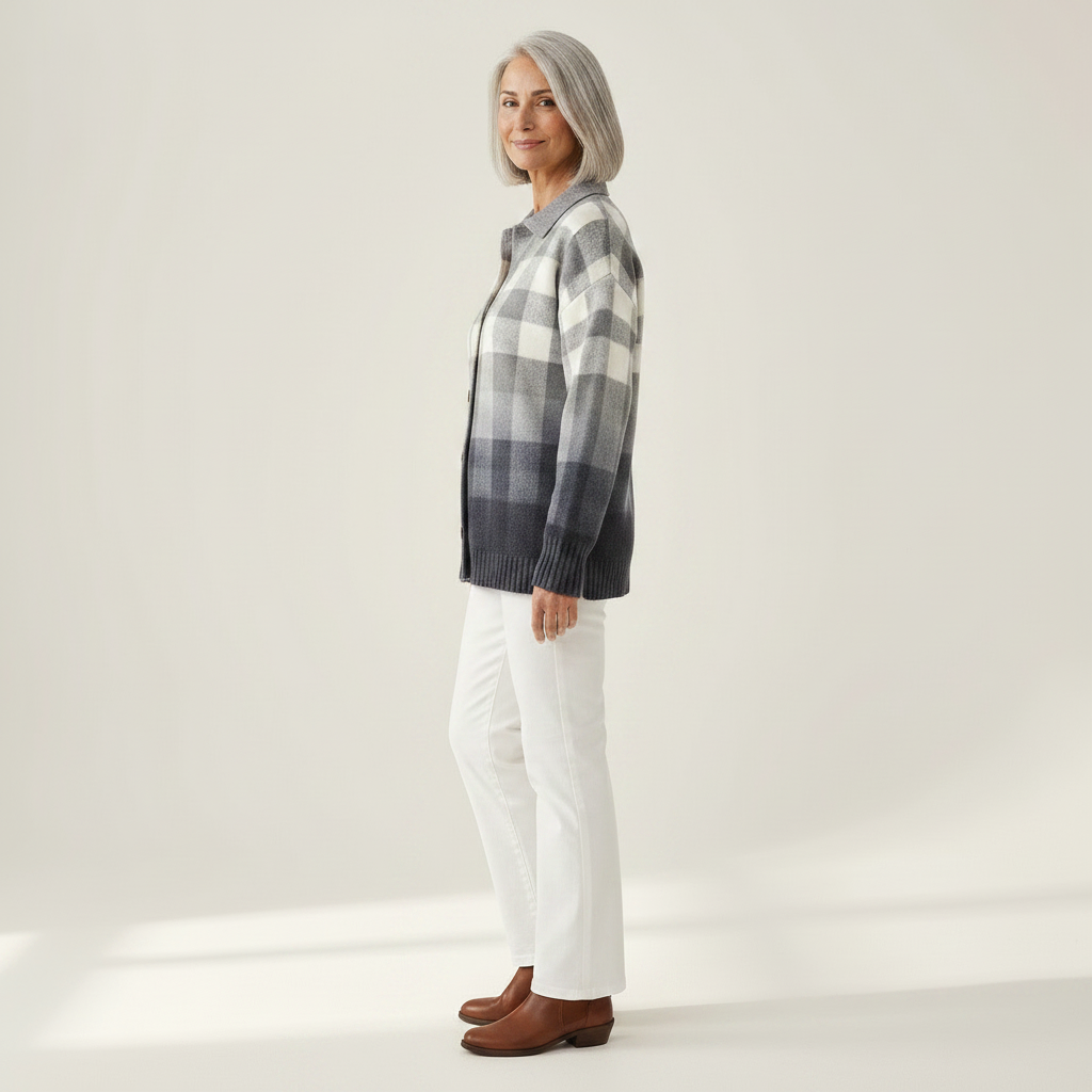 Agnès | Gilet en tricot à carreaux gris avec boutons - vue de profil