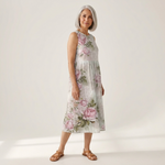 Paulette - robe fluide et confortable pour femme, portée en tenue d’été