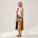 Raphaëlle - robe fluide et confortable pour femme, portée en tenue d’été