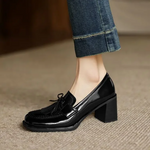 Dorothy : mocassins à talons, gros plan