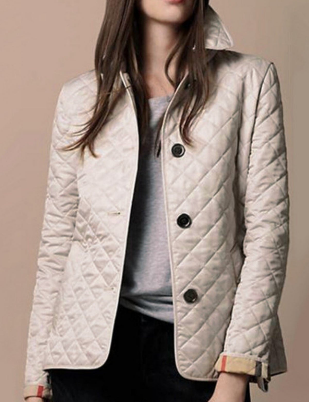 Clara Veste Matelassée – Veste Élégante et Confortable avec Détails Raffinés et Design Ajusté