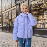 Novie Doudoune Courte Femme à Capuche – Légère, Matelassée & Style Urbain Moderne