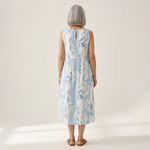 Joy - robe fluide et confortable pour femme, portée en tenue d’été