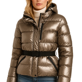 Isay Veste de Ski Femme Cintrée – Capuche Protectrice & Style Moderne Brillant