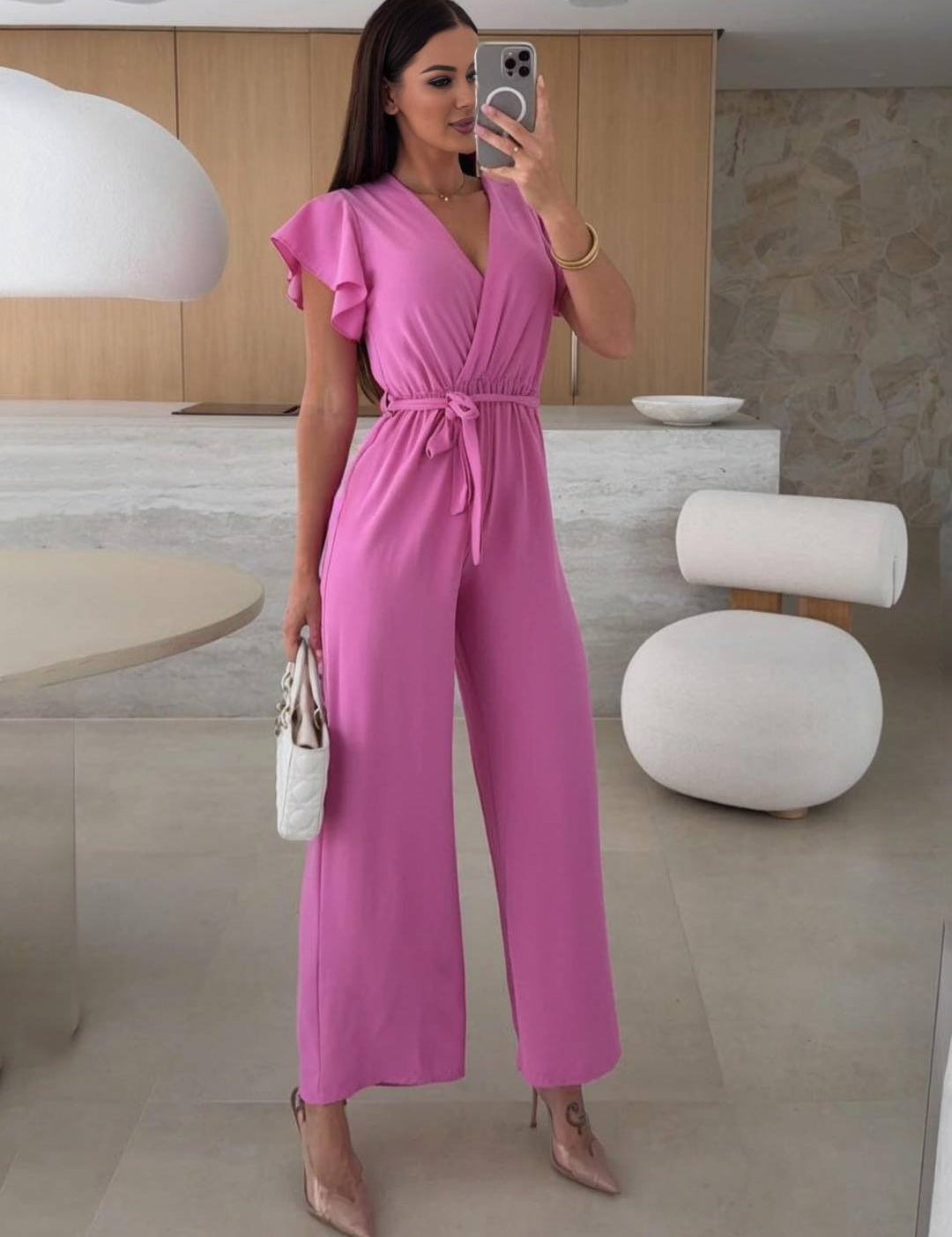 Rochelle Combinaison Femme – Élégante Combinaison Unie avec Décolleté en V, Ceinture & Jambes Amples à Volants