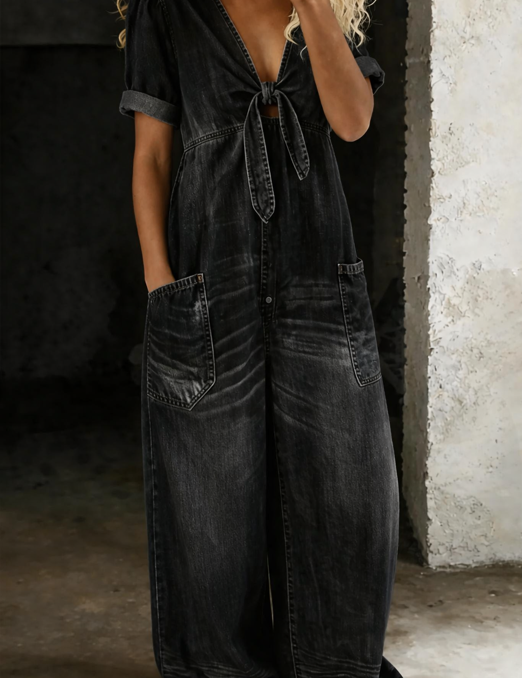 Naya - combinaison courte en denim à décolleté en V pour femme - vue 5