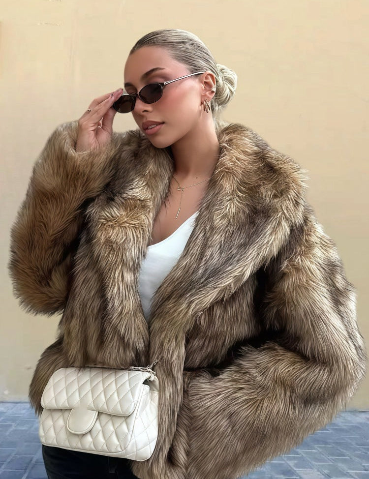 Everleigh Manteau Femme – Manteau Long en Fausse Fourrure avec Col Revers & Coupe Décontractée