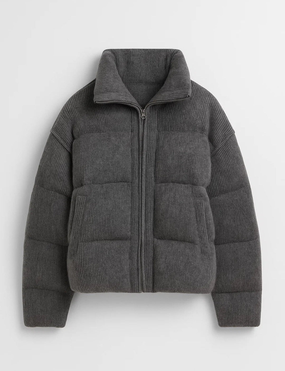 Belinda Doudoune Courte Femme – Matelassée Côtelée, Col Montant & Fermeture Zippée