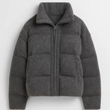 Belinda Doudoune Courte Femme – Matelassée Côtelée, Col Montant & Fermeture Zippée