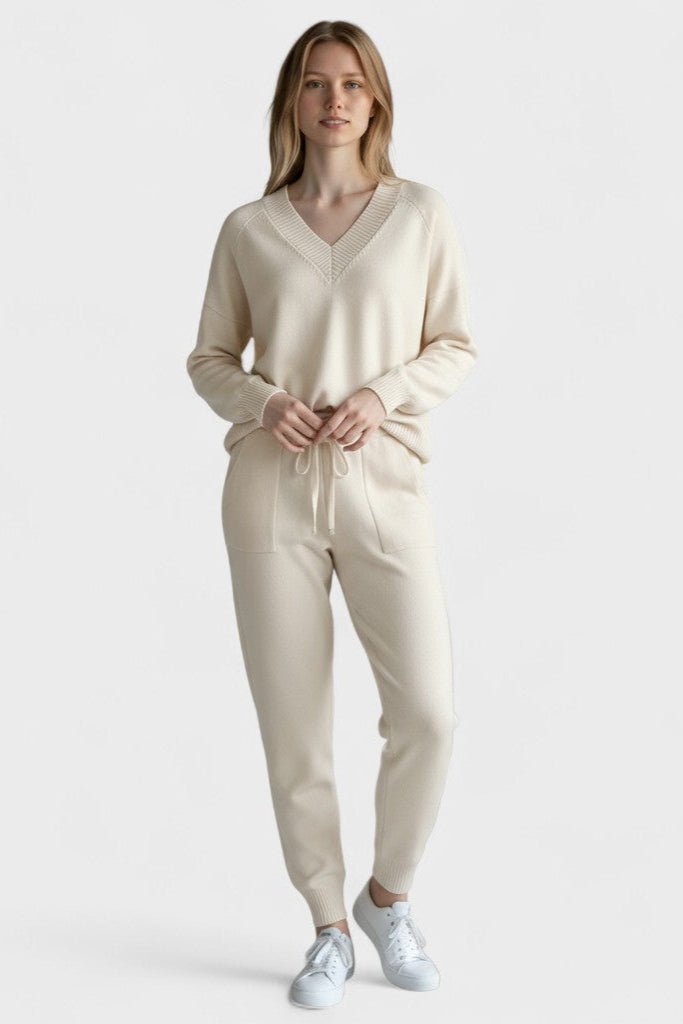 Clémence - Ensemble pull en maille col V & pantalon