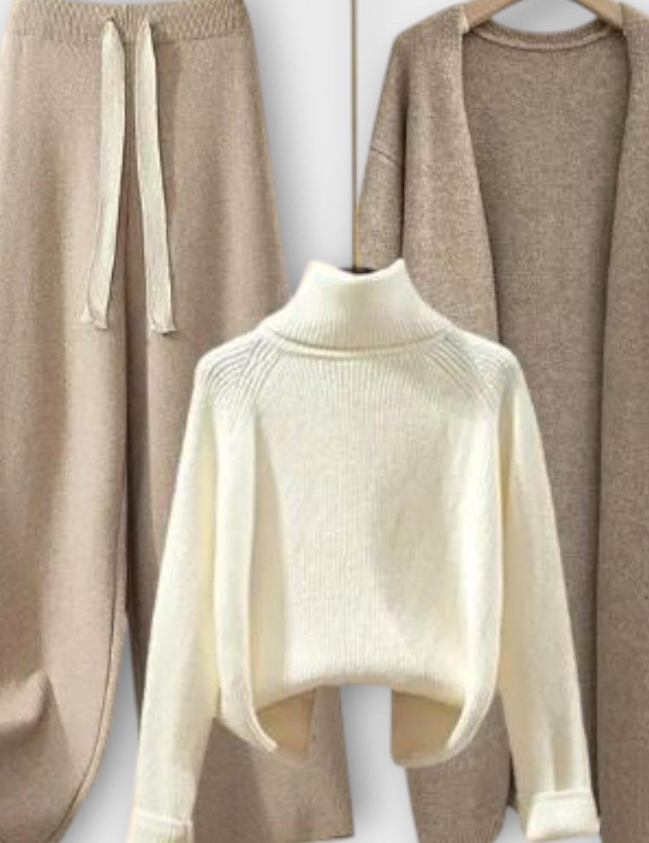 Joséphine - Ensemble pull à col roulé, cardigan & pantalon