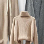 Joséphine - Ensemble pull à col roulé, cardigan & pantalon
