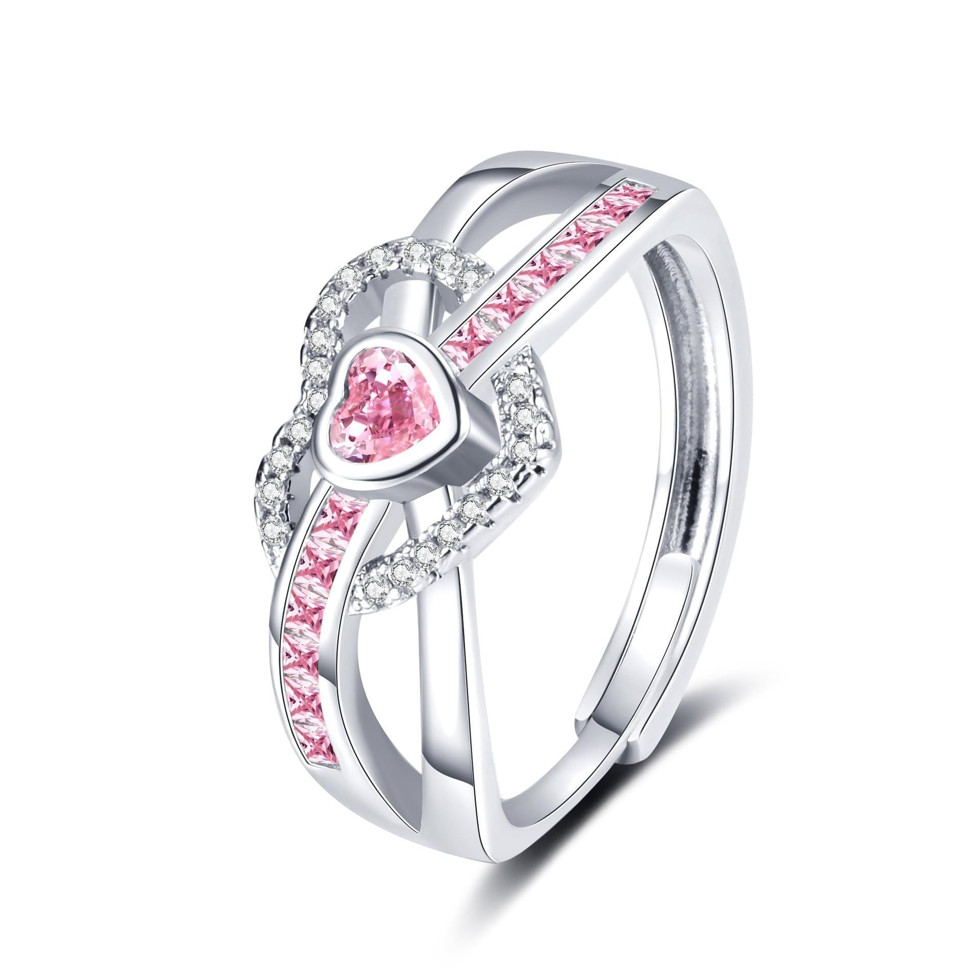 Elara, bague ajustable à motif cœur - sur fond clair