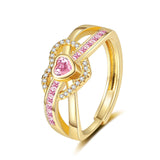 Elara, bague ajustable à motif cœur - vue rapprochée