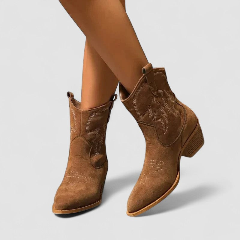 Daphné - Bottines western brodées