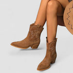 Daphné - Bottines western brodées