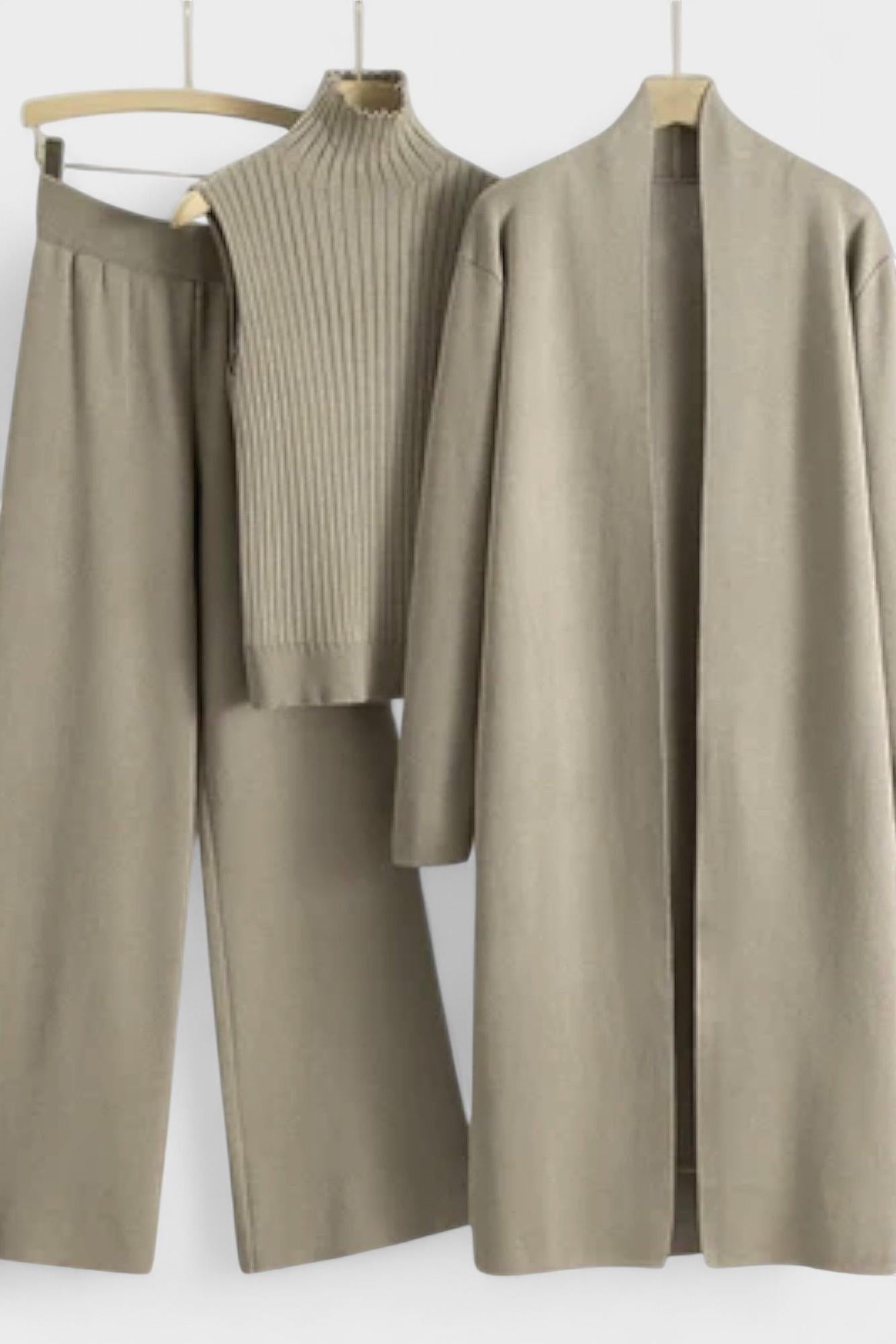 Louisette - Ensemble trois pièces en maille côtelée avec pantalon