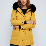 Leonor Parka Femme d’Hiver – Capuche avec Col en Fausse Fourrure & Taille Ajustable