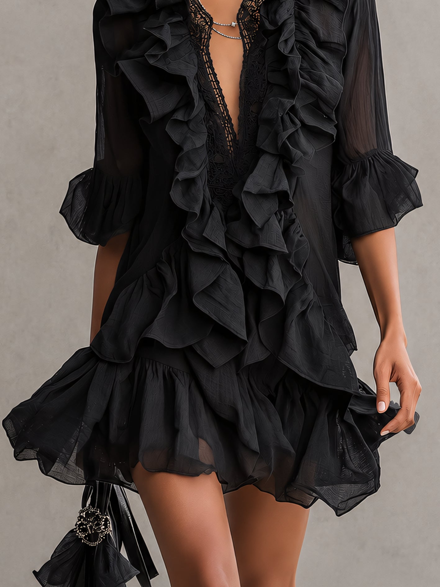 Anaïs - robe mini en mousseline noire à volants pour femme - vue 4
