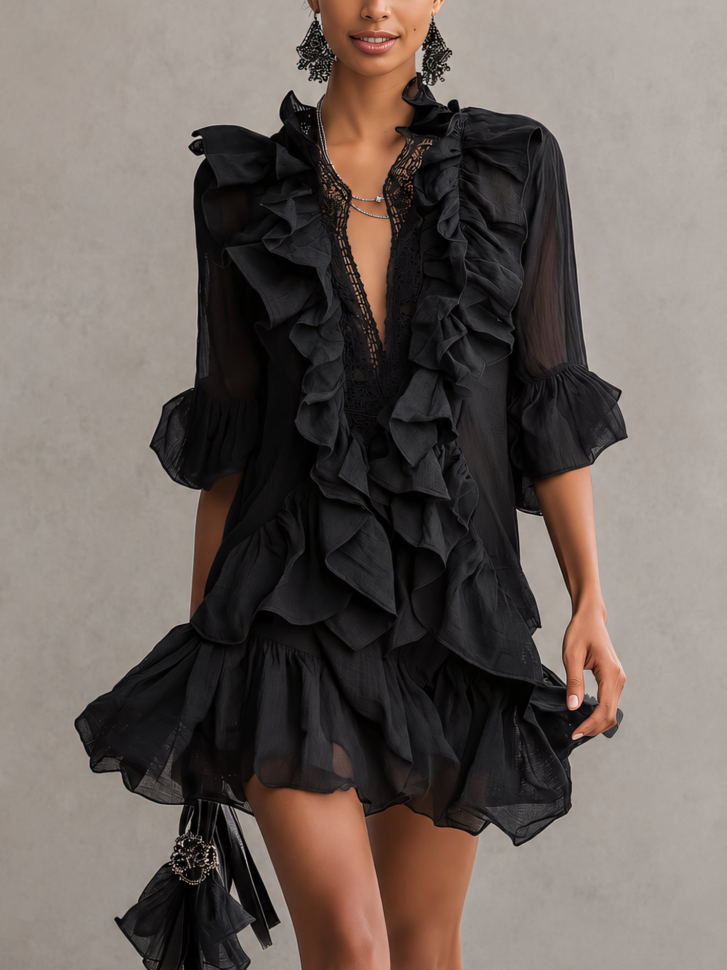 Anaïs - robe mini en mousseline noire à volants pour femme