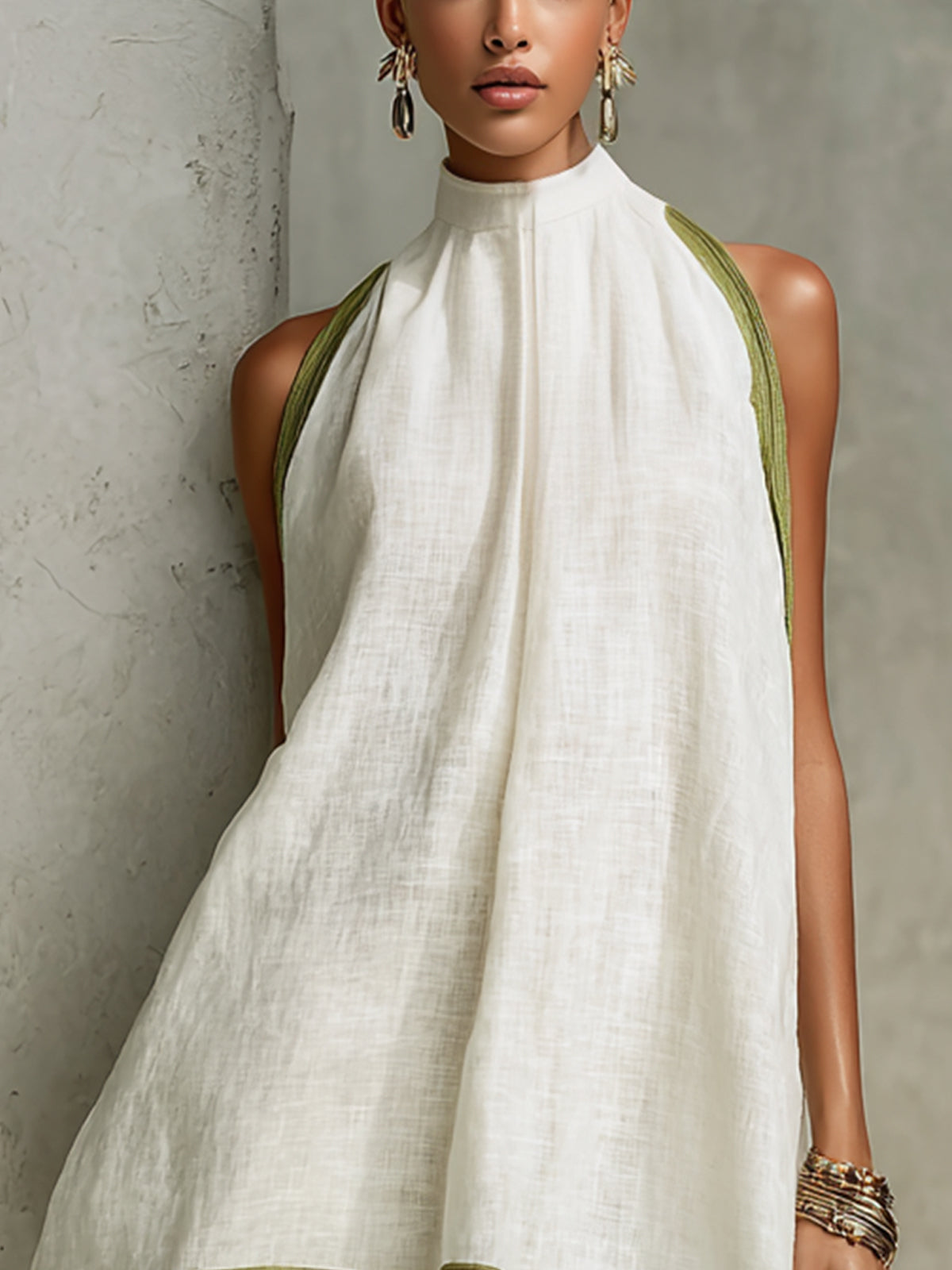Agathe - robe mini trapèze blanche et vert olive à fleurs pour femme - vue 4