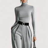 Nolia™ | Haut à col montant à manches longues blanc avec pantalon large et ceinture