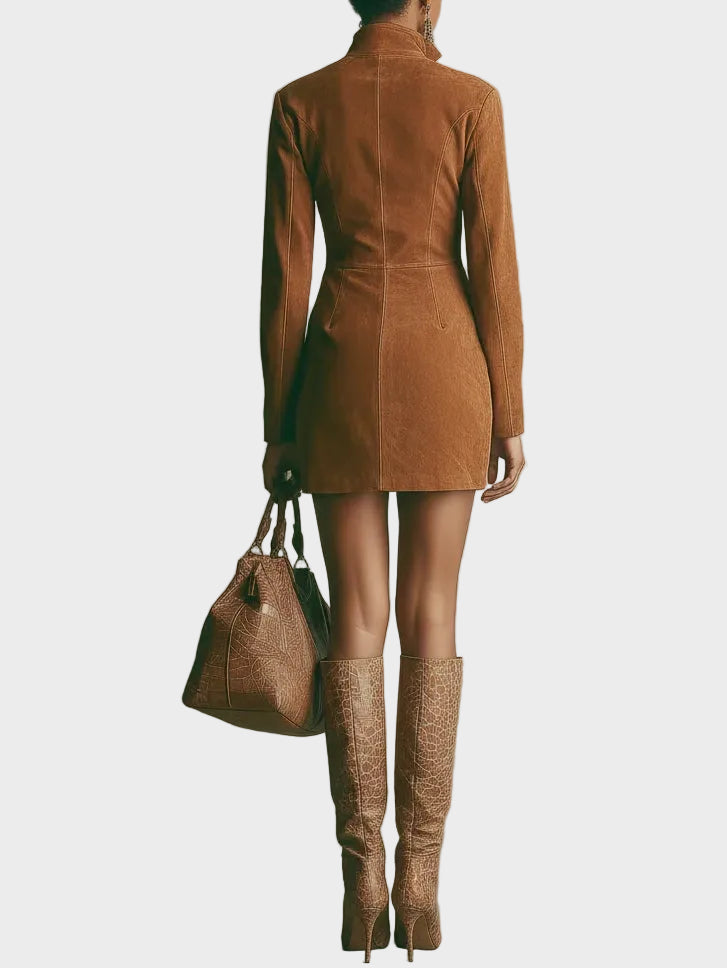 Joëlle : robe mini en suédine marron à col montant et fermeture éclair | AMORA MODE