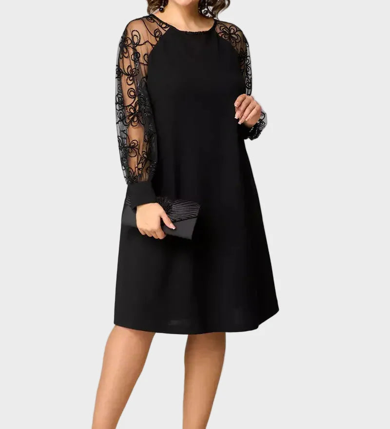 Milena™ | Robe noire élégante avec manches en dentelle