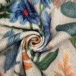 Bérangère - Gilet à motif floral botanique - gros plan