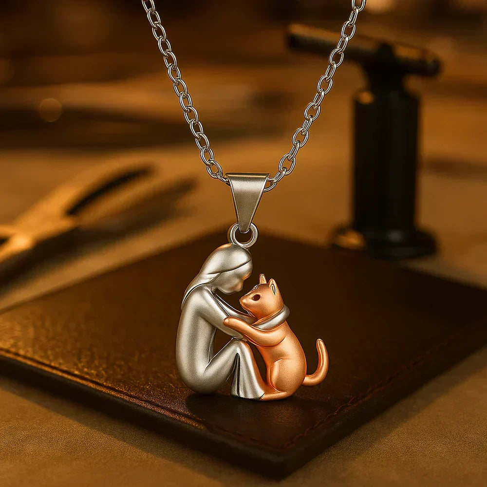 Huguette - Collier avec pendentif - vue de la coupe