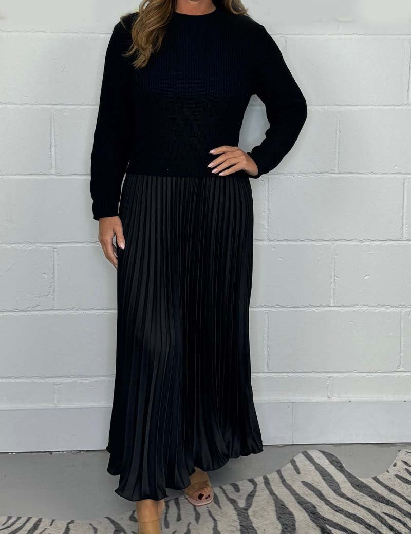 Elianna Robe Pull d’Automne pour Femme – Maille Douce et Chaude avec Ourlet Plissé & Coupe Élégante et Confortable