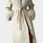 Geneviève - Manteau long à ceinture et col tailleur