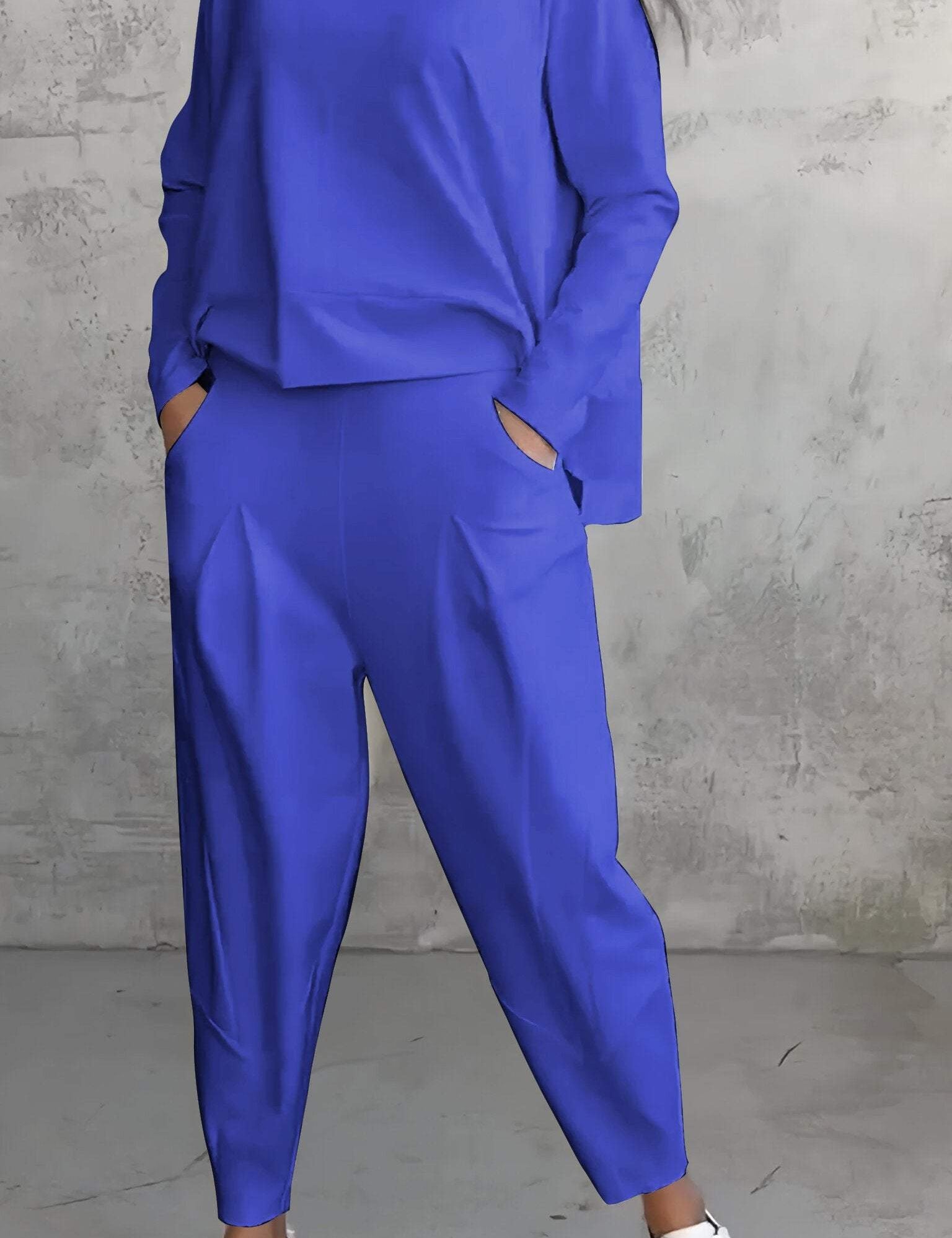 Emilie Ensemble Femme – Tenue à Col Rond en Spandex Confortable et Élégante au Style Moderne