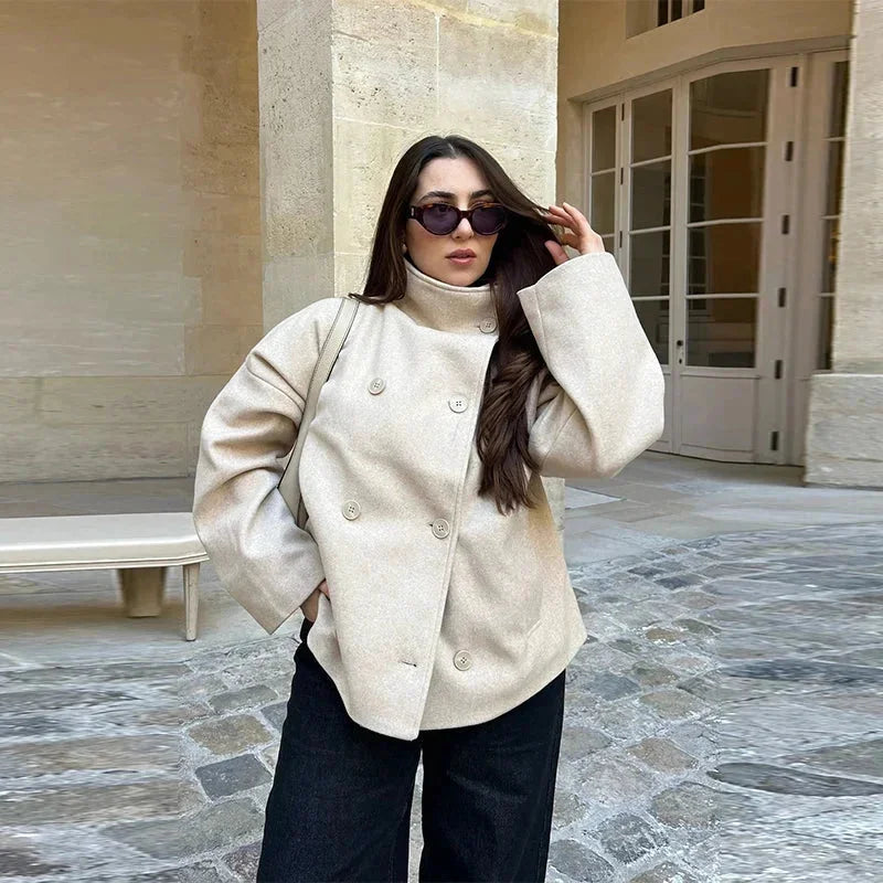 Julie Manteau Court Femme – Col Montant Élégant, Tissu Doux & Style Moderne