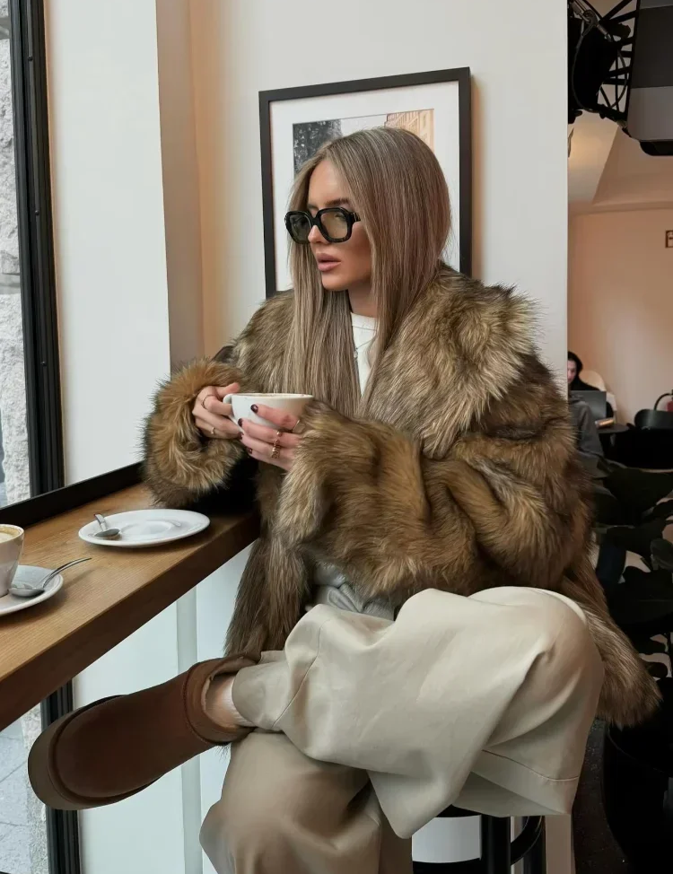 Josie Manteau Femme en Fausse Fourrure – Chaud et Doux, Coupe Moderne & Style Chic