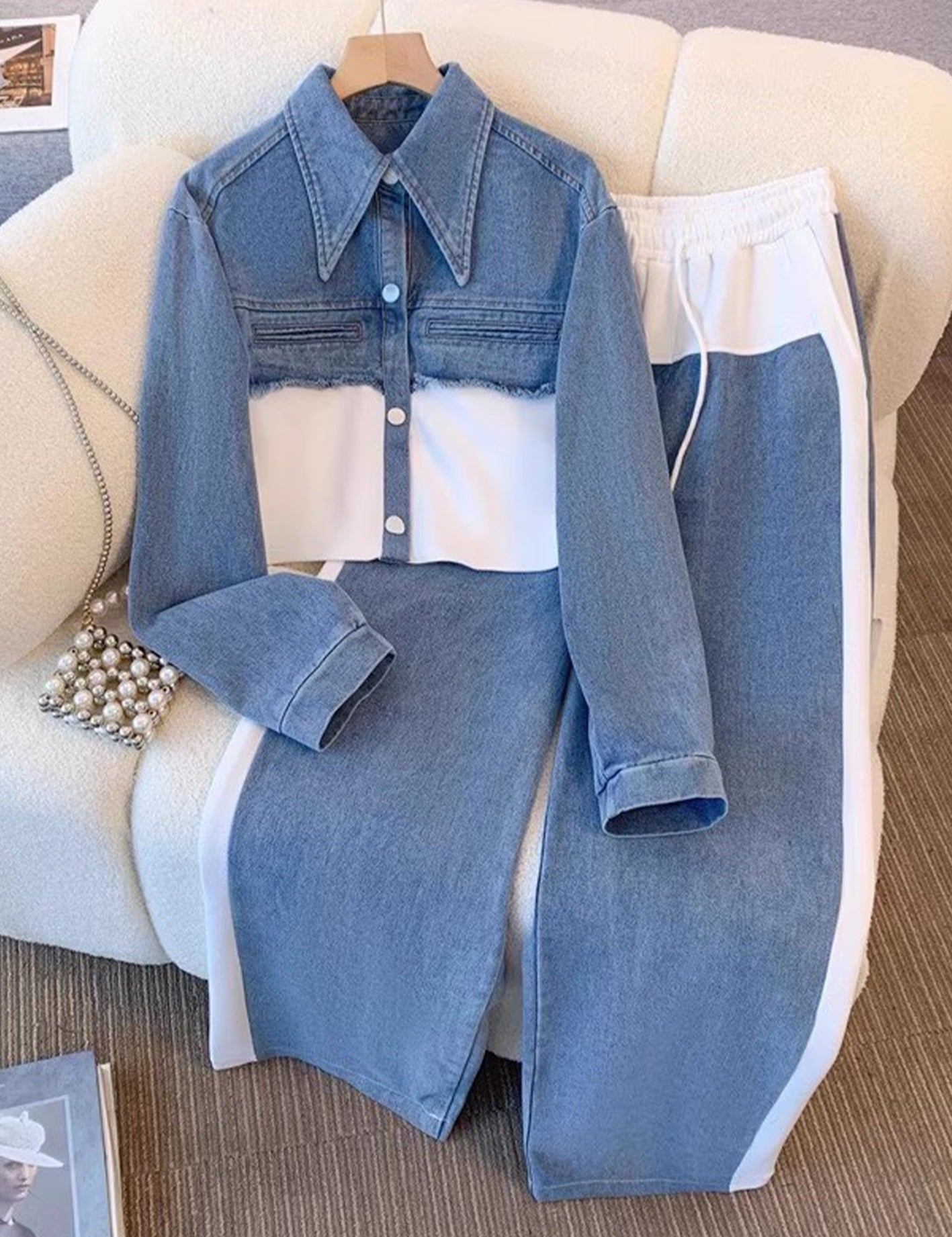 Albertine - Veste courte en blocs de couleur et ensemble de pantalons à jambes larges - autre angle