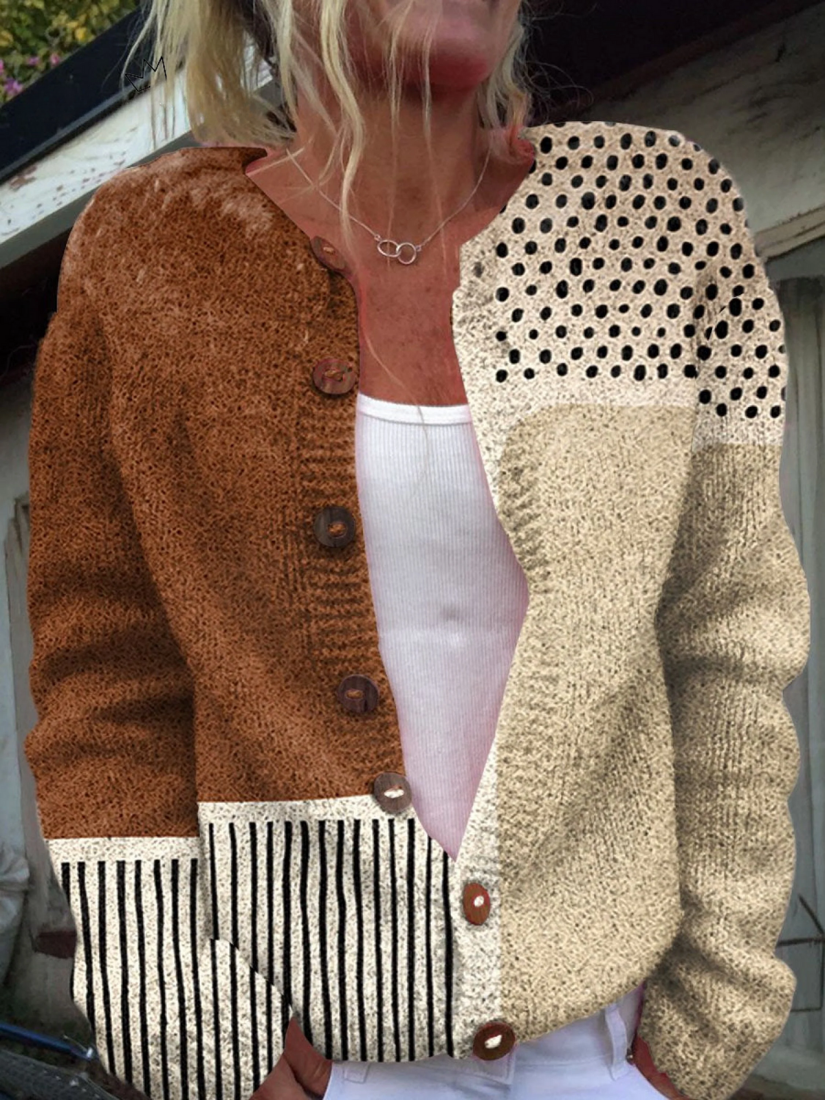 Renée - Cardigan patchwork brun et crème - vue d'ensemble