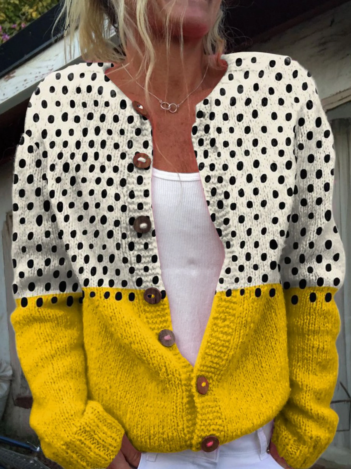 Solange - Cardigan à pois crème et jaune moutarde - vue d'ensemble