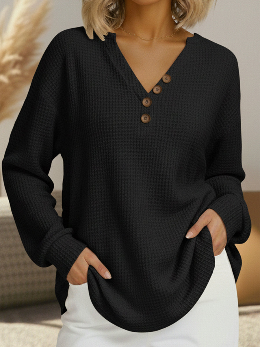 Sylvie - Pull uni à col en V - vue rapprochée